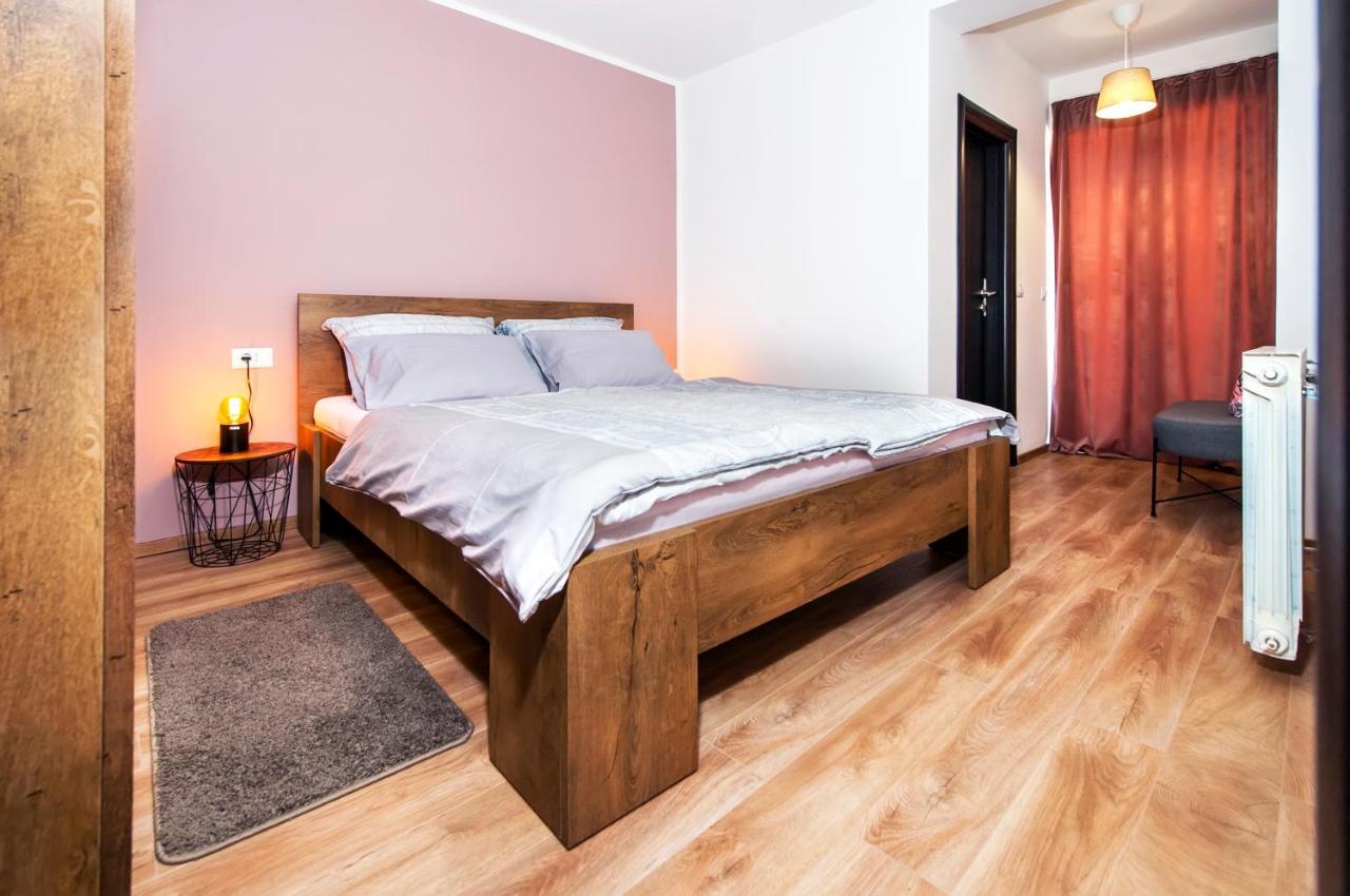 Apartment Miral Ровинско село Екстериор снимка